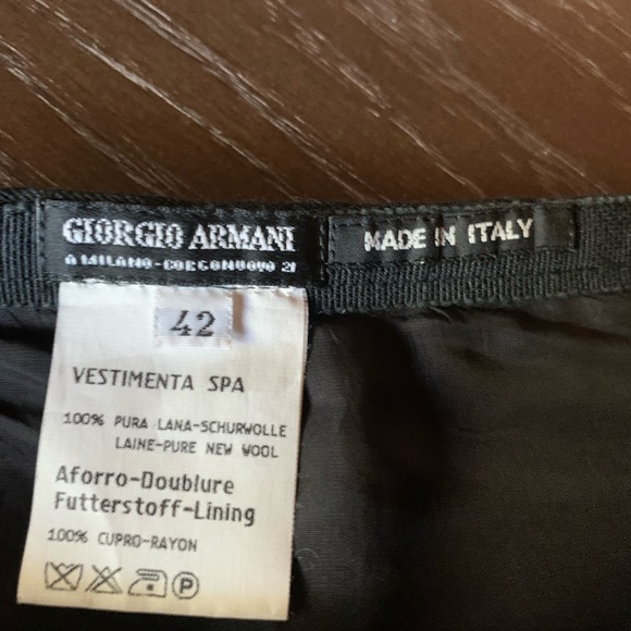 Giorgio Armani women’s black wool skirt made in Italy size Small winter office - Picture 14 of 16